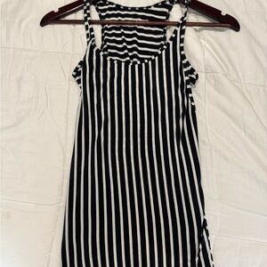 Lululemon Athletica Black and White Halter Sheath Tank Top